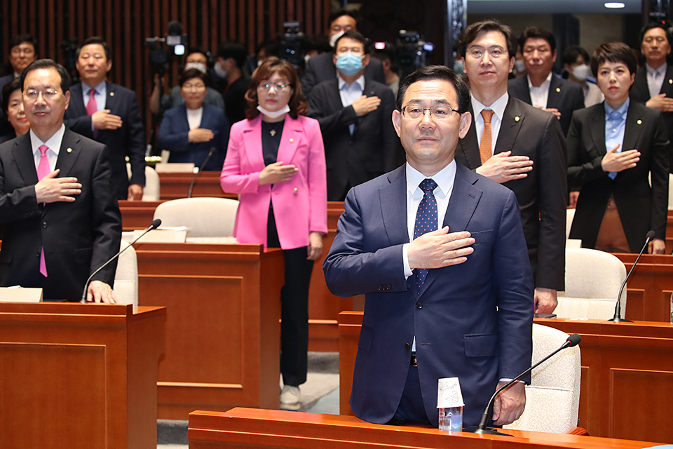 제목 노출 영역입니다 이미지