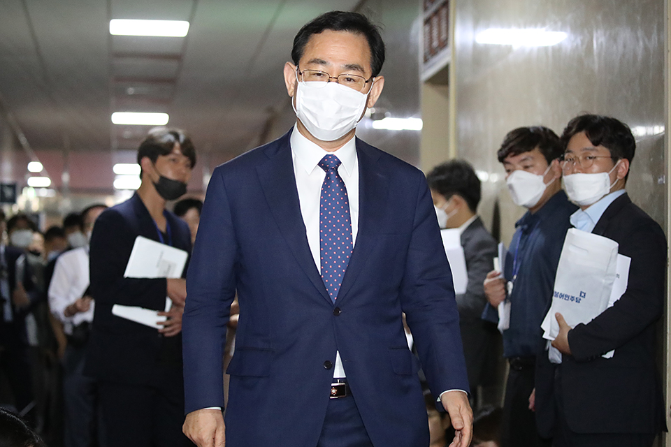 제목 노출 영역입니다 이미지