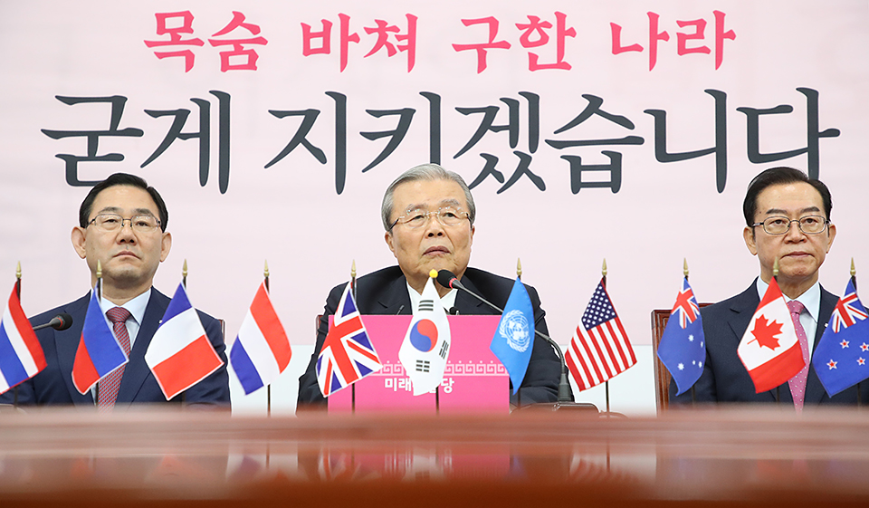 제목 노출 영역입니다 이미지