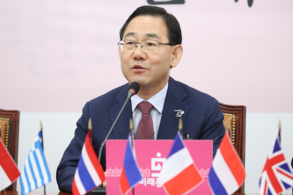 제목 노출 영역입니다 이미지