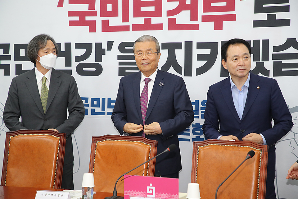 제목 노출 영역입니다 이미지