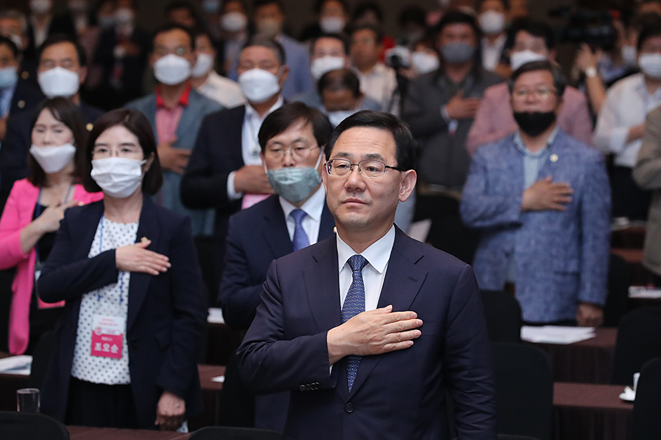 제목 노출 영역입니다 이미지
