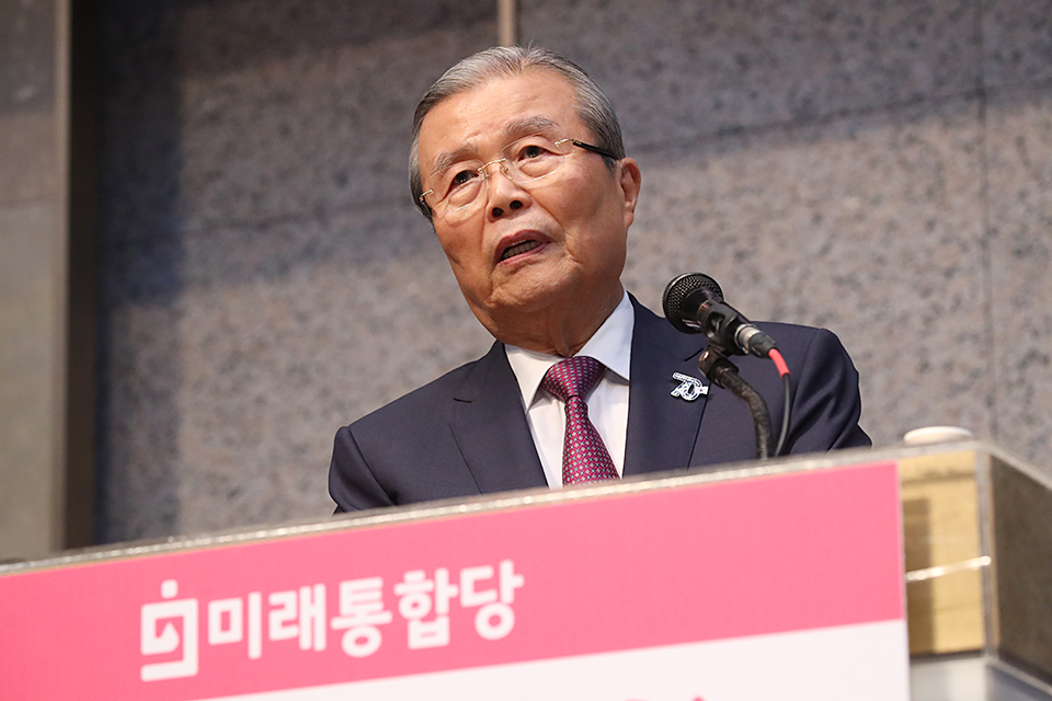 제목 노출 영역입니다 이미지