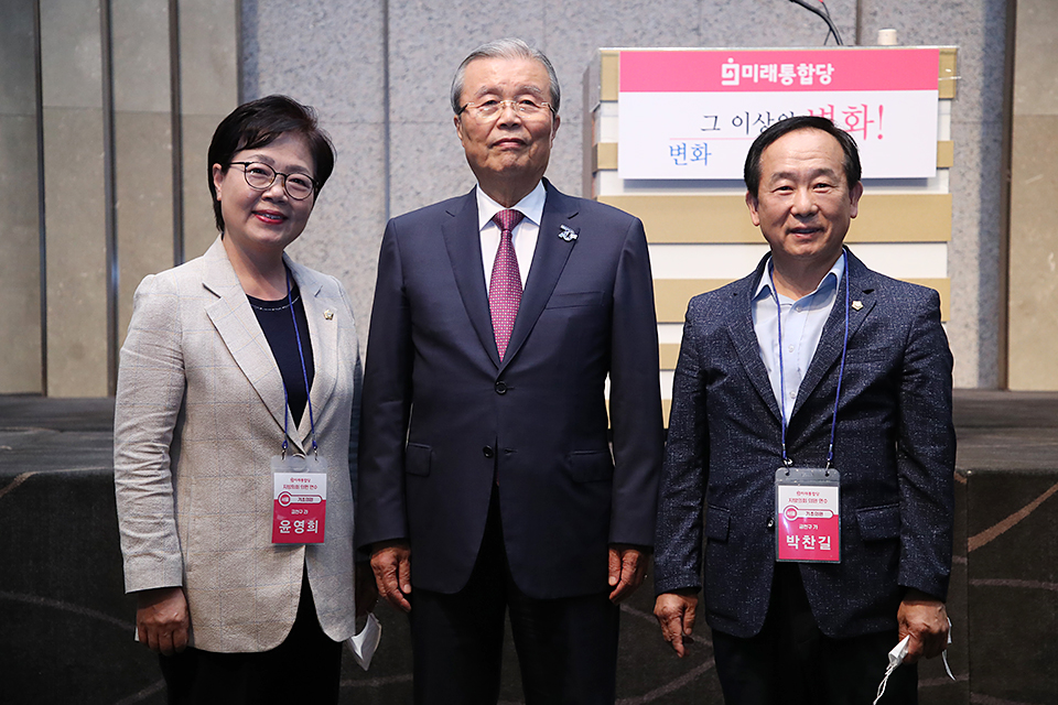 제목 노출 영역입니다 이미지