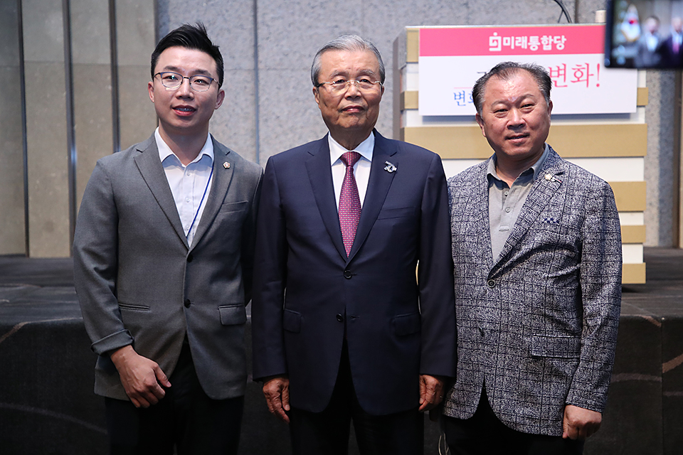 제목 노출 영역입니다 이미지
