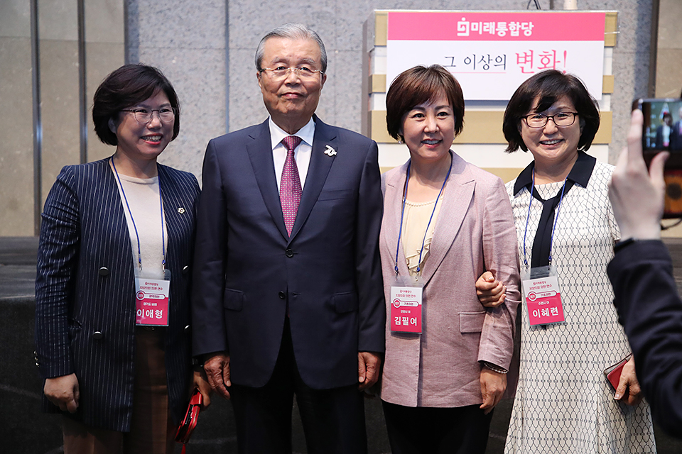 제목 노출 영역입니다 이미지