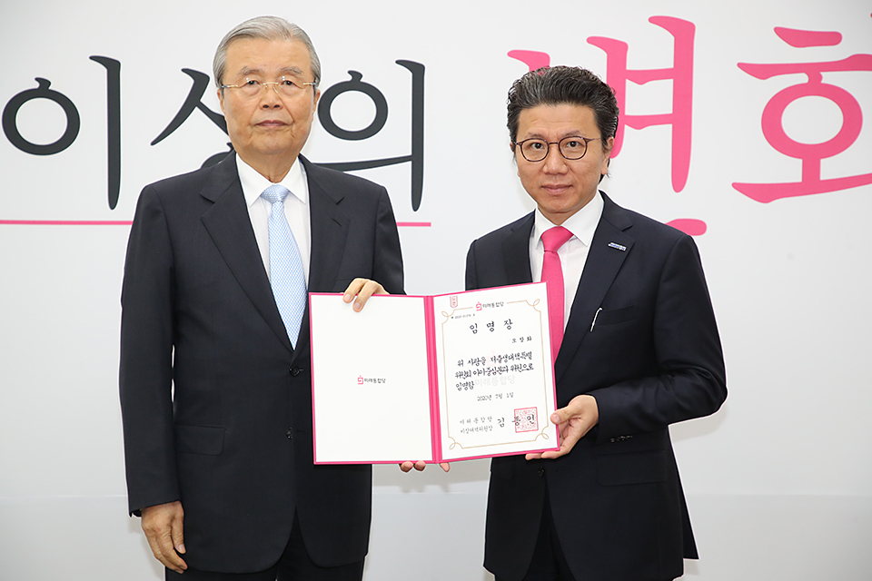 제목 노출 영역입니다 이미지