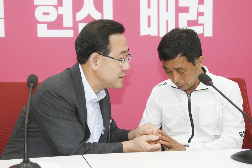 제목 노출 영역입니다 이미지