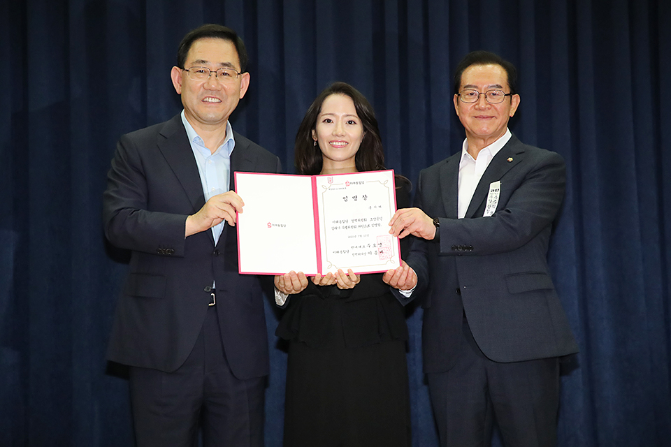 제목 노출 영역입니다 이미지