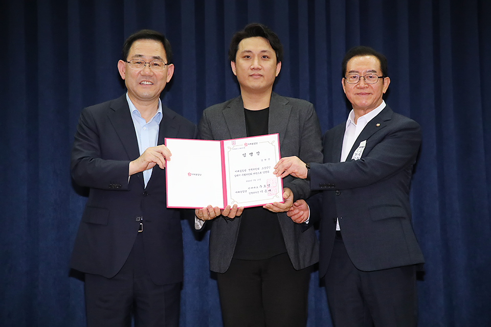 제목 노출 영역입니다 이미지