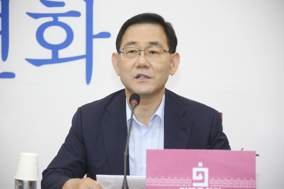 제목 노출 영역입니다 이미지