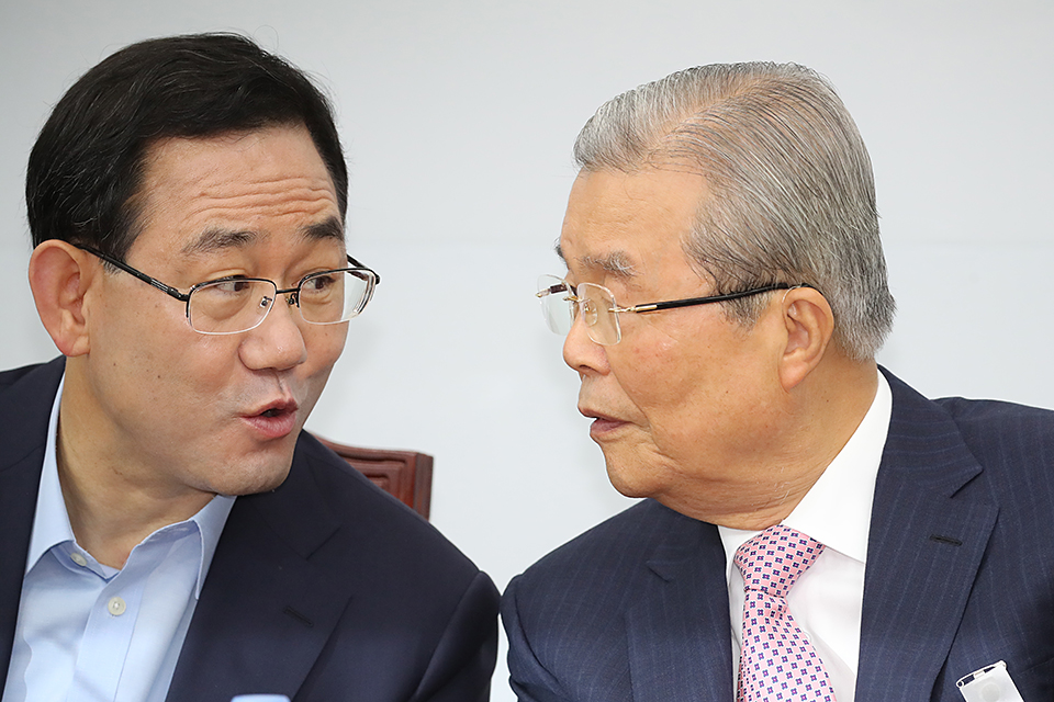 제목 노출 영역입니다 이미지