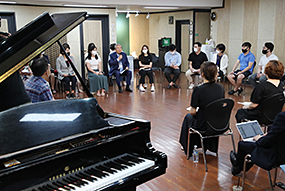 김종인 비상대책위원장, 청년 예술인 타운홀 미팅