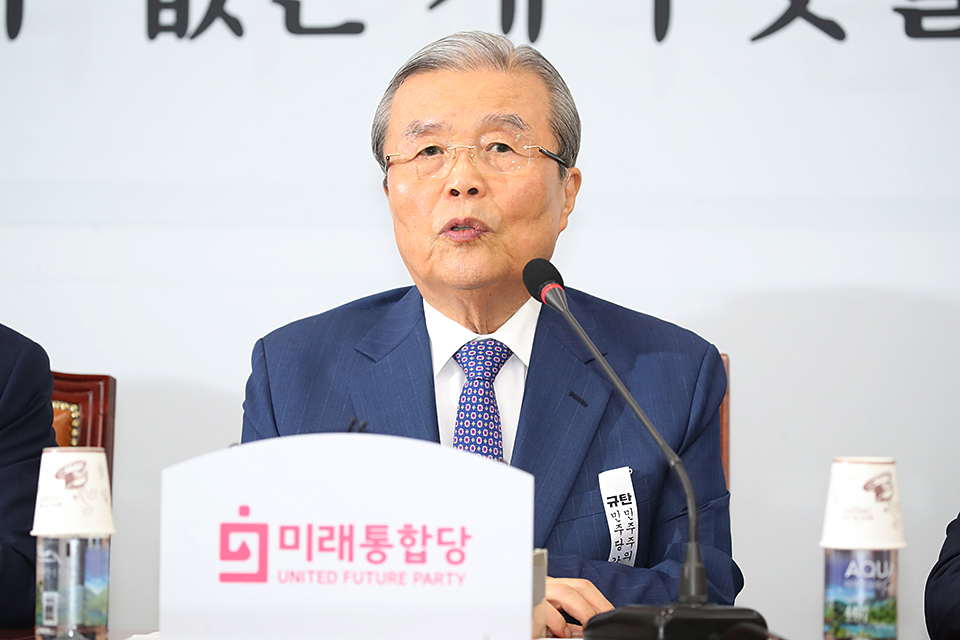 제목 노출 영역입니다 이미지