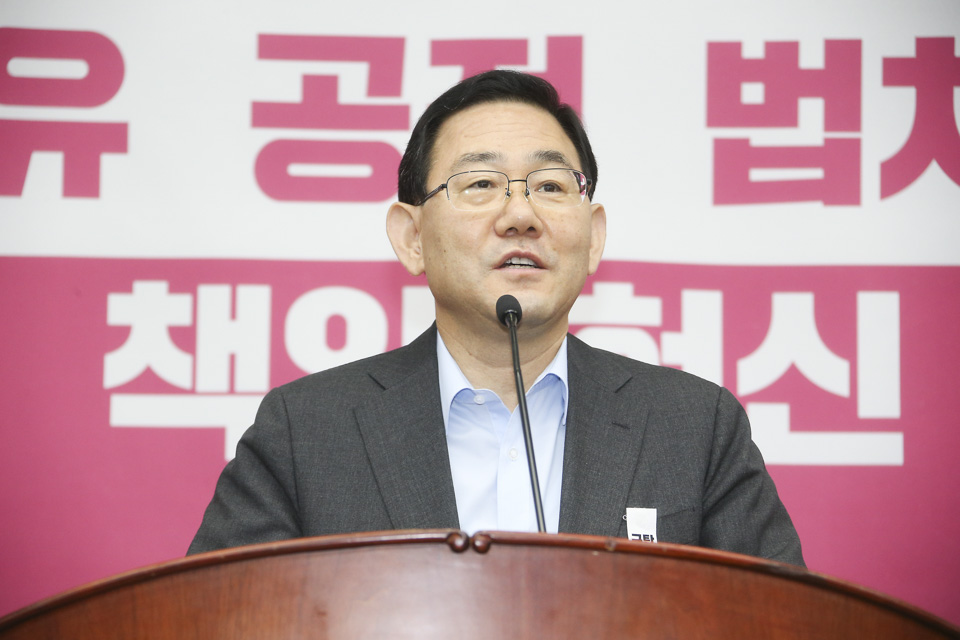 제목 노출 영역입니다 이미지