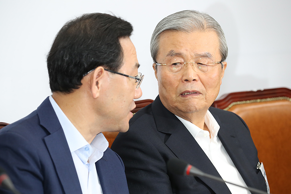 제목 노출 영역입니다 이미지