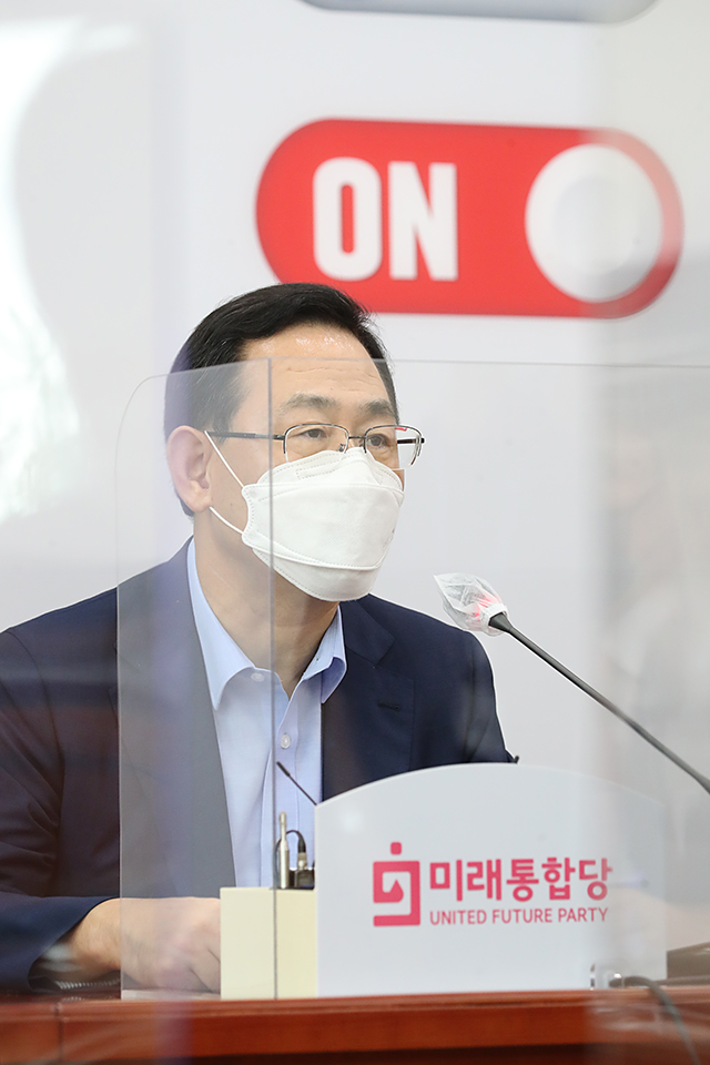 제목 노출 영역입니다 이미지