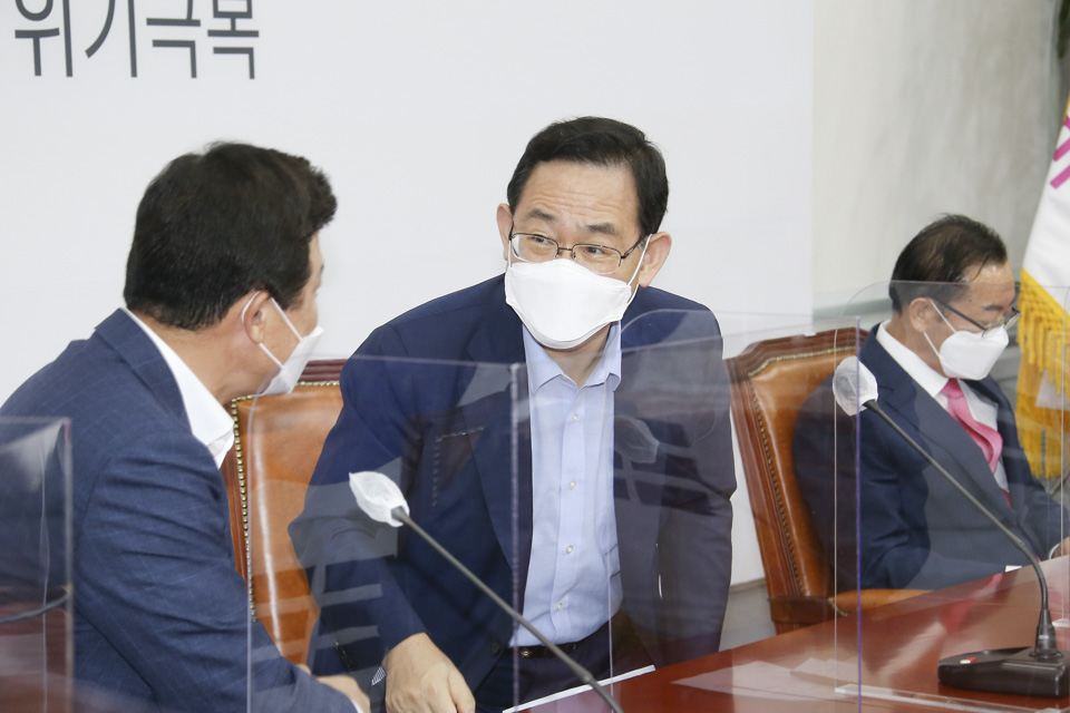 제목 노출 영역입니다 이미지