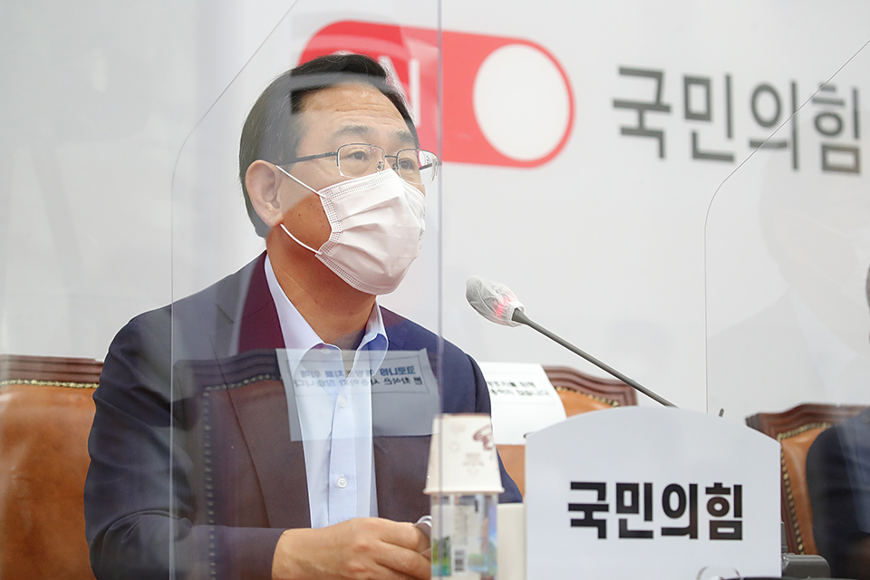 제목 노출 영역입니다 이미지