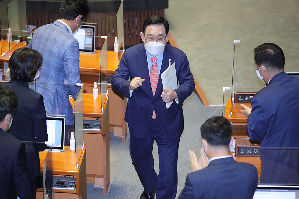 제목 노출 영역입니다 이미지