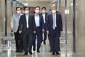 비상대책위원장-중진의원 회의