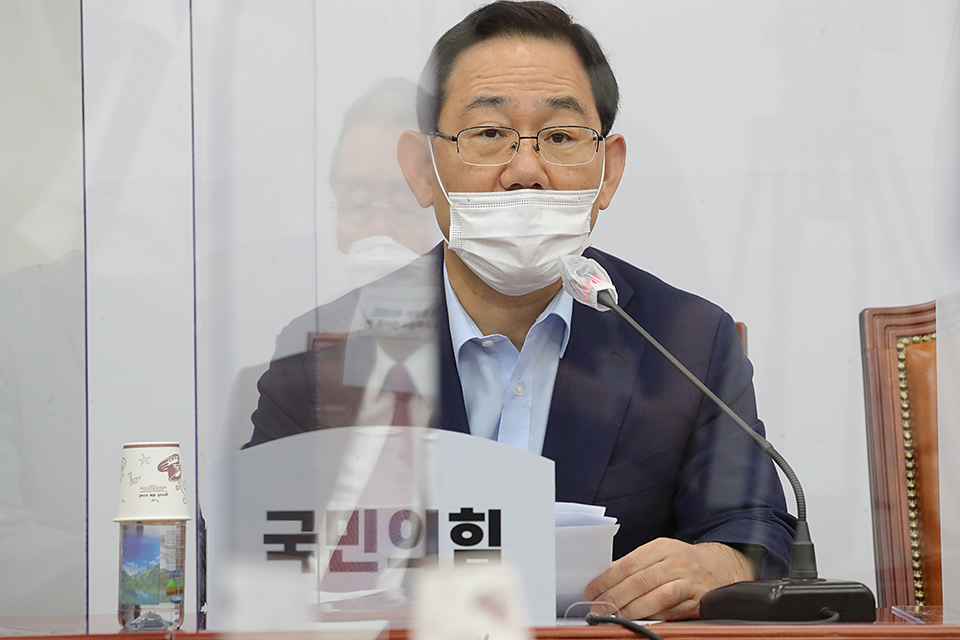제목 노출 영역입니다 이미지