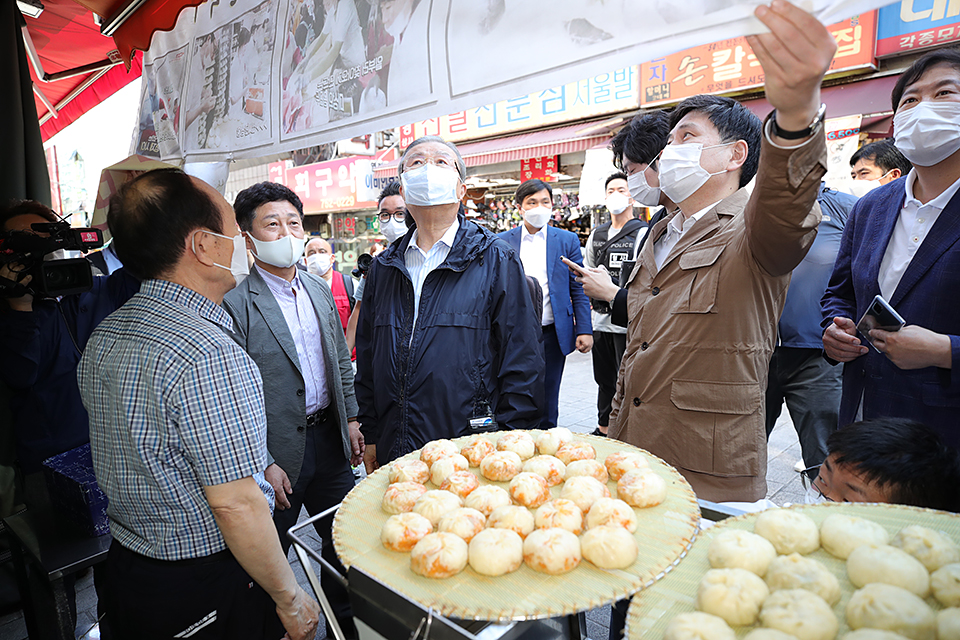 제목 노출 영역입니다 이미지