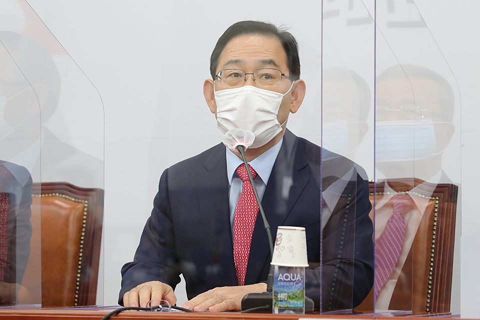 제목 노출 영역입니다 이미지