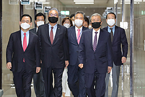 비상대책위원장-중진의원 연석회의