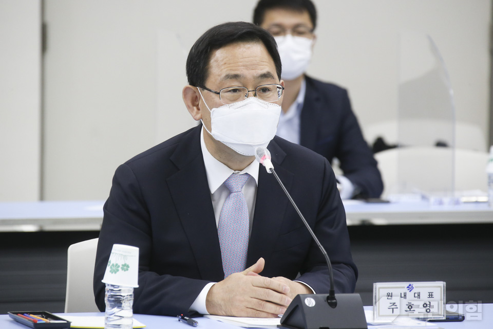 제목 노출 영역입니다 이미지
