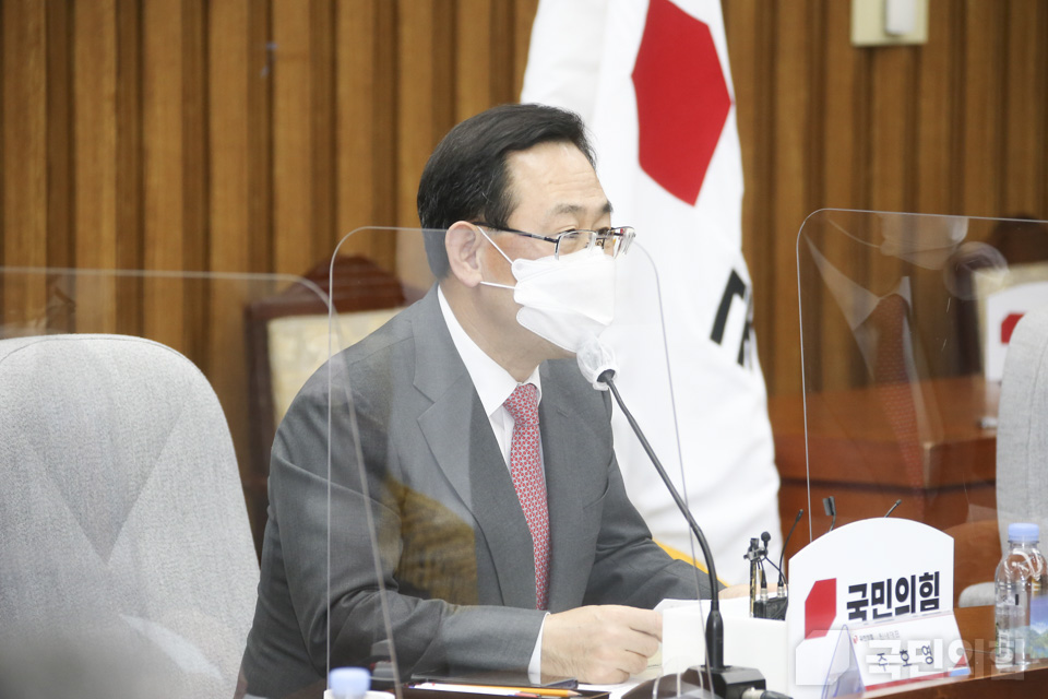 제목 노출 영역입니다 이미지