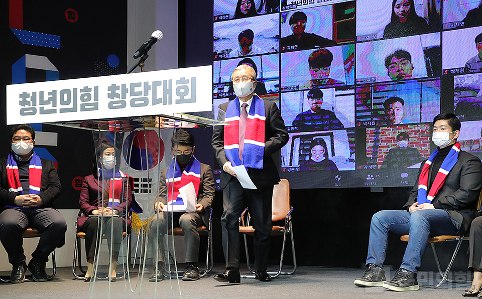 제목 노출 영역입니다 이미지