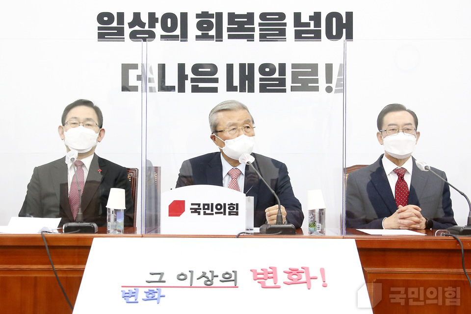 제목 노출 영역입니다 이미지