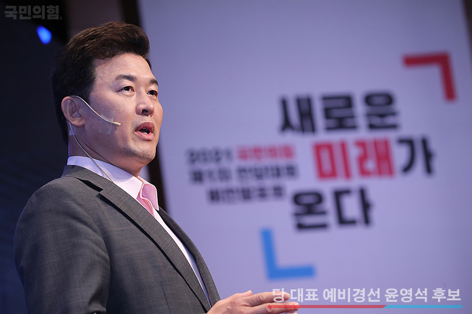 제목 노출 영역입니다 이미지