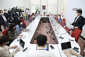 김기현 당 대표 권한대행, 긴급 기자간담회