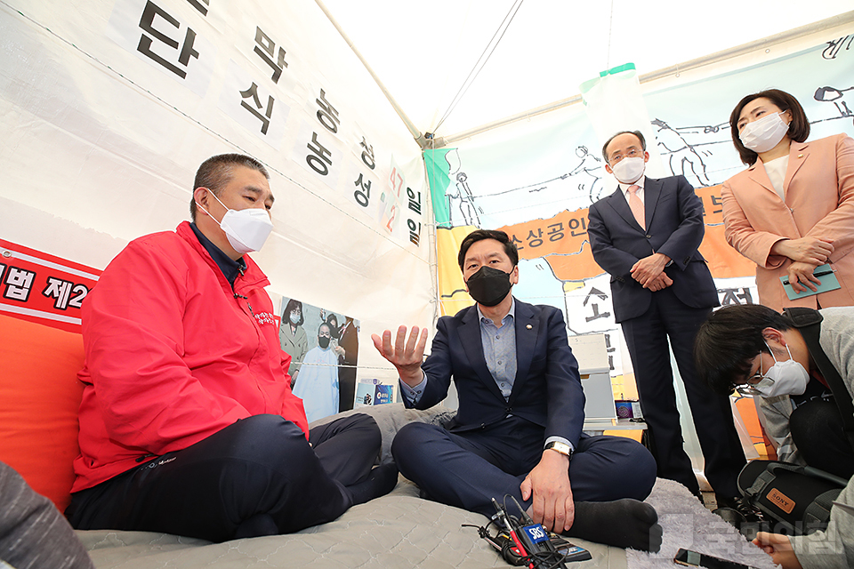 제목 노출 영역입니다 이미지