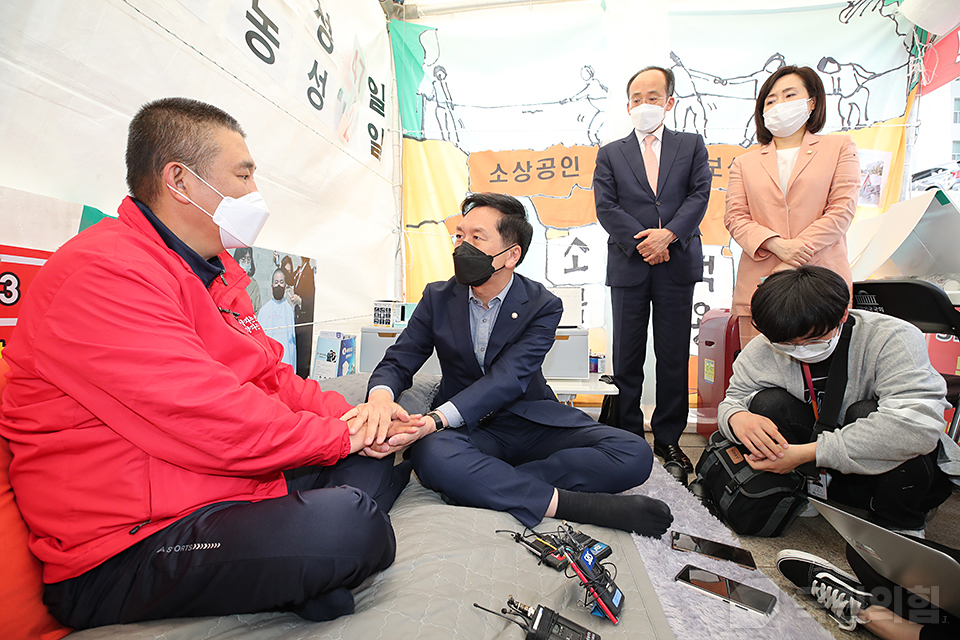 제목 노출 영역입니다 이미지