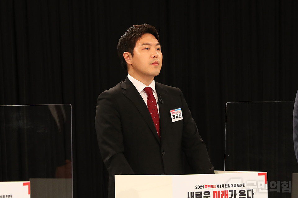 제목 노출 영역입니다 이미지