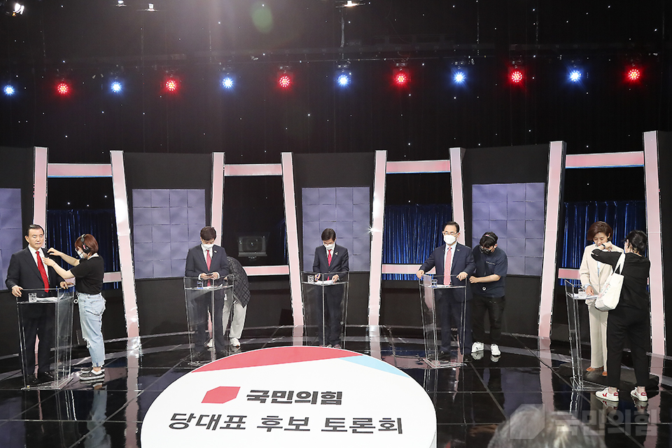 제목 노출 영역입니다 이미지