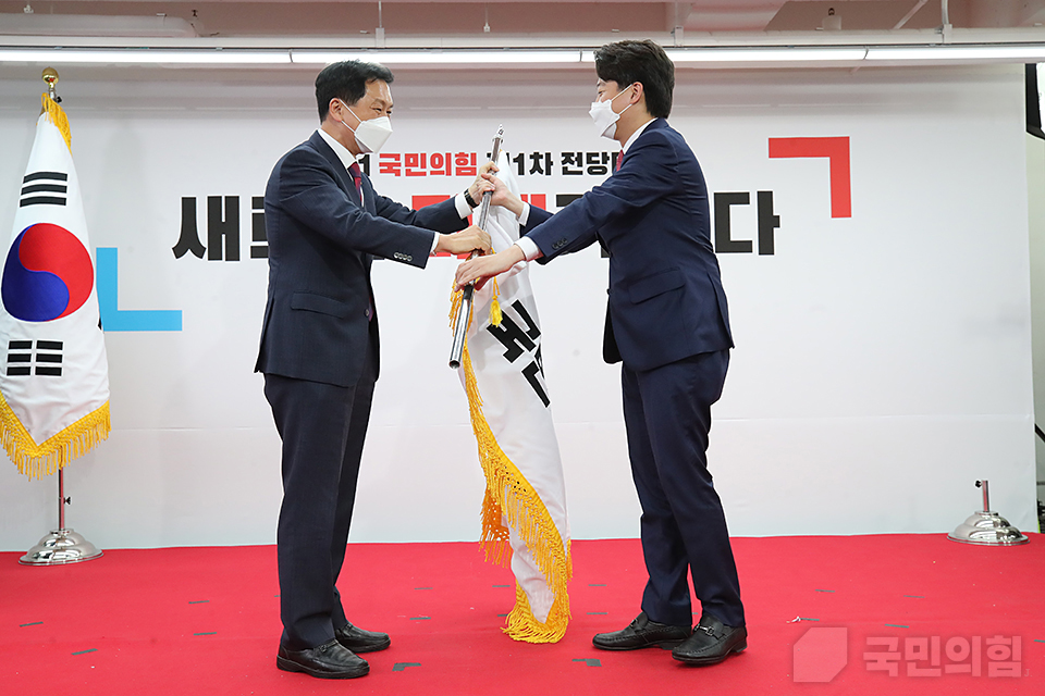 제목 노출 영역입니다 이미지