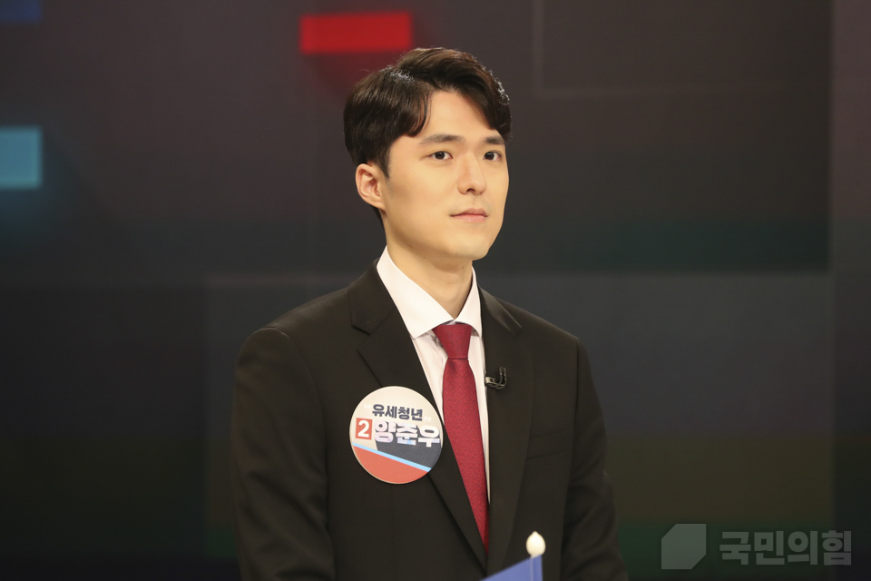 제목 노출 영역입니다 이미지
