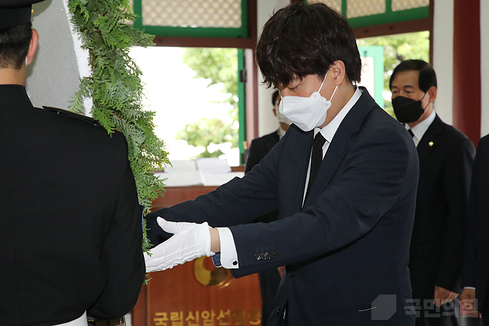 제목 노출 영역입니다 이미지