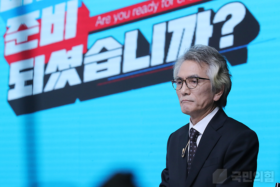 제목 노출 영역입니다 이미지