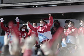 “대한민국 농업의 수도 상주의 힘! 내일을 바꾸는 대통령!” 상주 유세