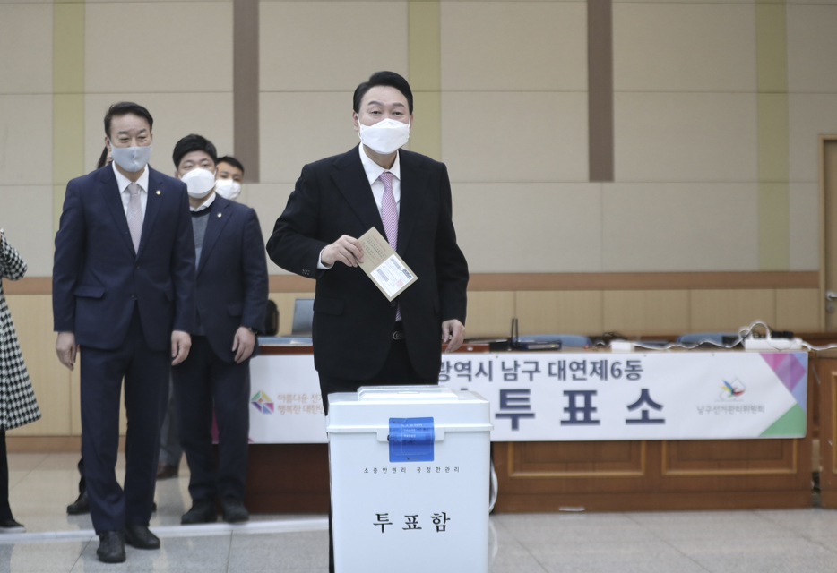 제목 노출 영역입니다 이미지