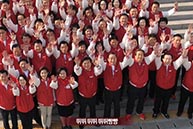 손에 손잡고 뛰뛰빵빵