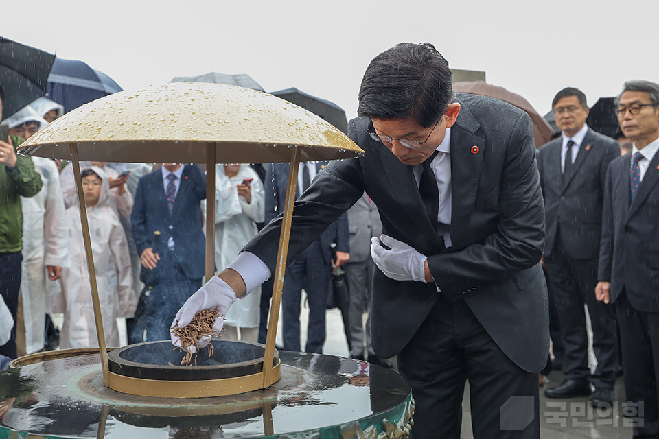 제주 4.3평화공원 참배