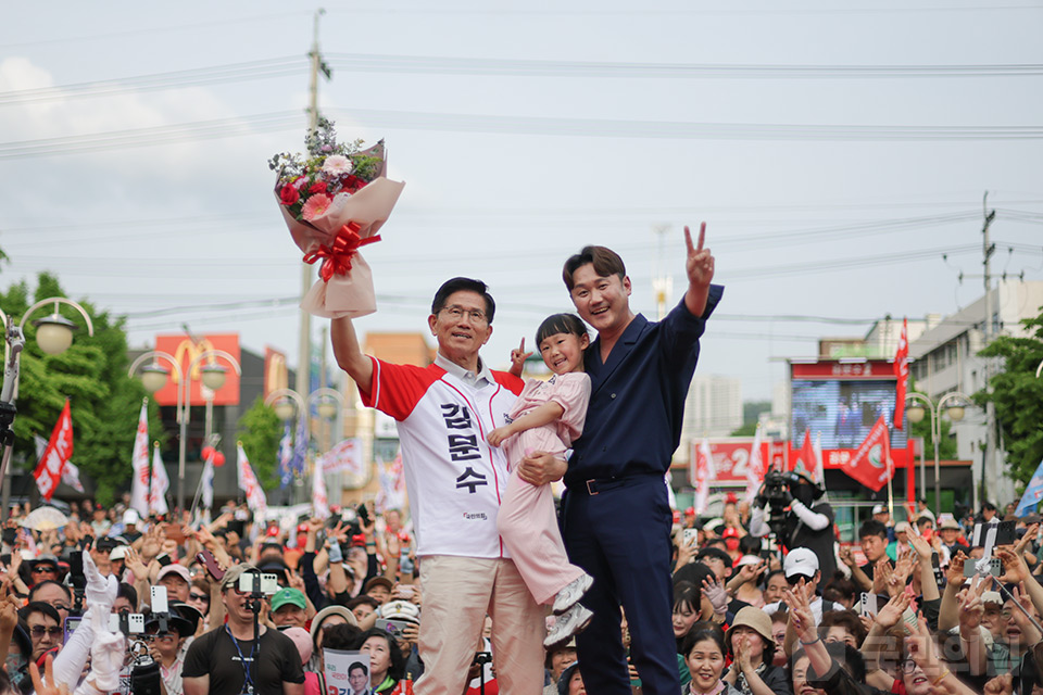 “더 편하게 더 든든하게” 동두천 유세