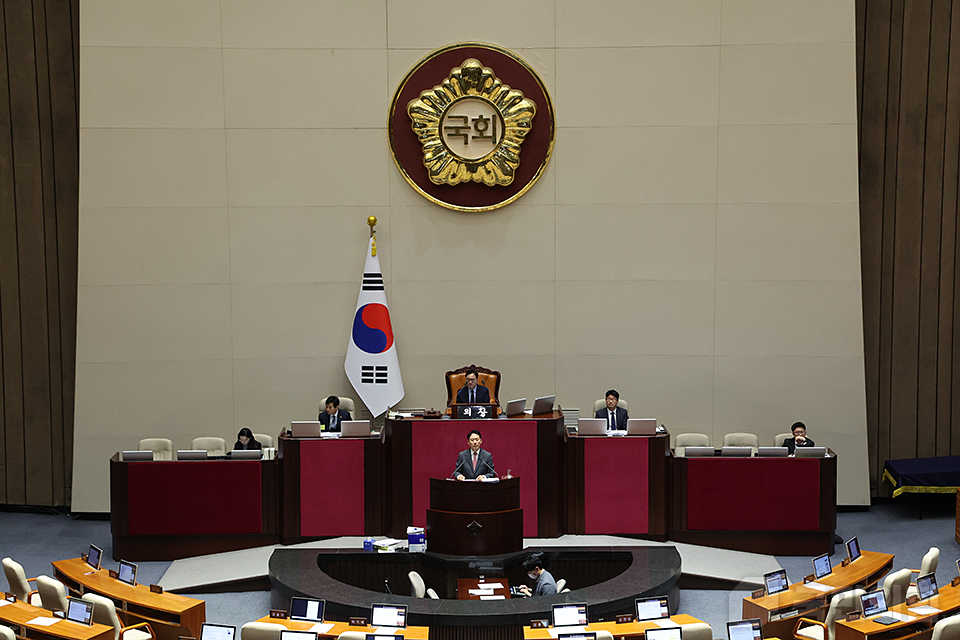 장동혁 당대표, 내란전담재판부 설치법 반대 필리버스터