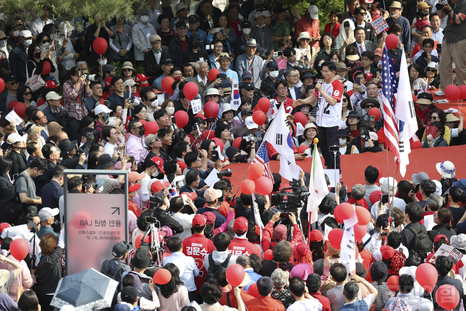 “내일의 기적을 만들” 용인시 집중유세